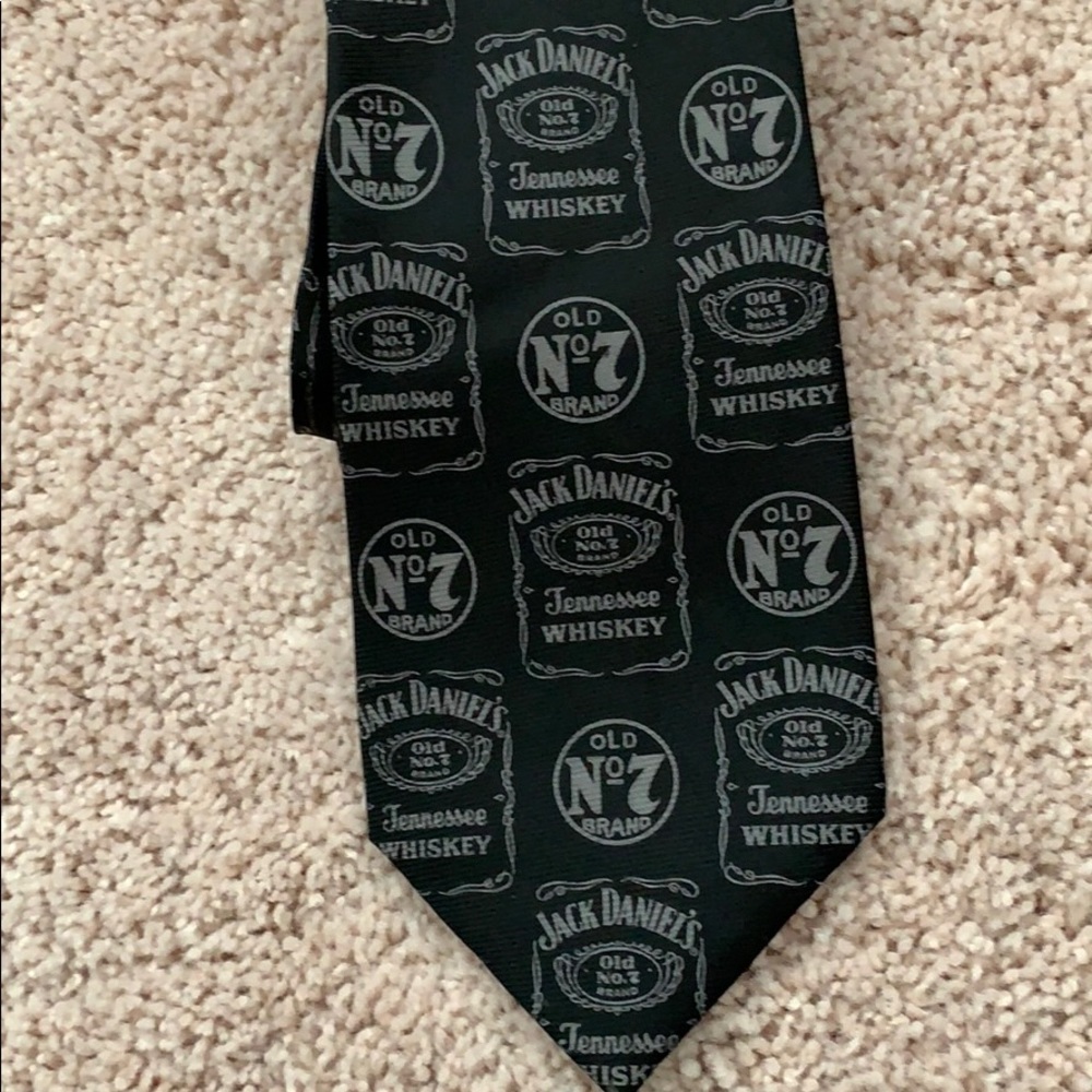 Tie - Picture 2 of 3